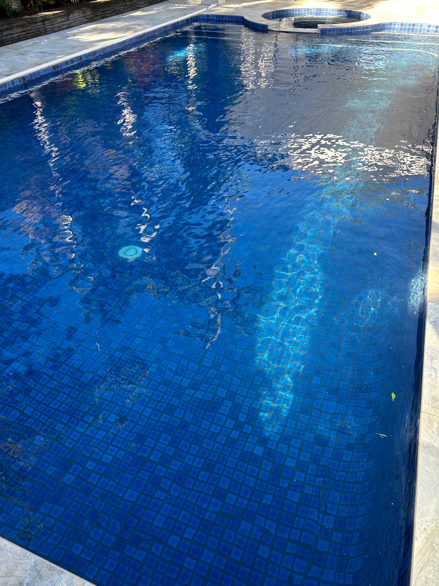 Pool Cleaning Sanctuary Cove
